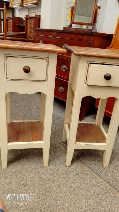 Good Vintage Pair of Small Painted Tables - Image 4