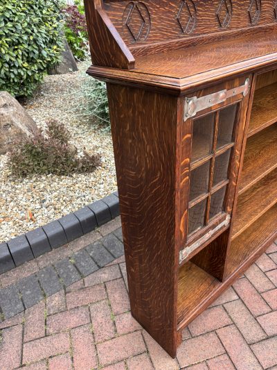 Shapland & Petter Arts & Crafts Oak Bookcase - Image 3