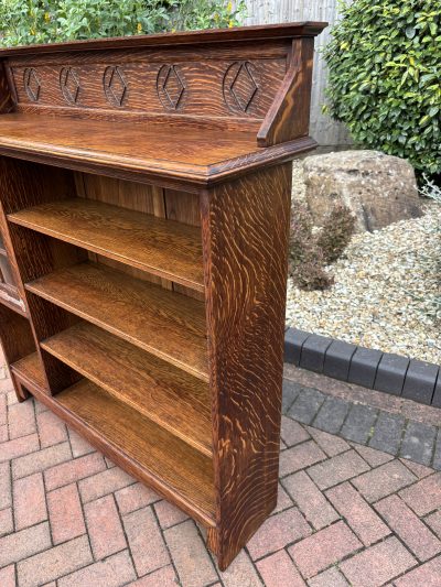 Shapland & Petter Arts & Crafts Oak Bookcase - Image 4