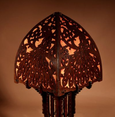 Amsterdam School 1900-20 A Very Impressive And Stylish Fretwork Wooden Table Lamp. - Image 6