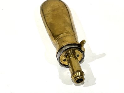 POWDER FLASK BY C & J.w hawksley - Image 3