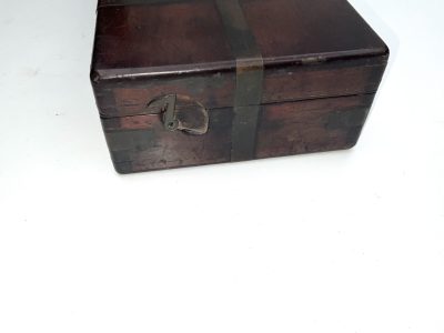 GUNS MAHOGANY BRASS BOUND FITTED CASE - Image 3