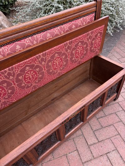 Gillows & Co Arts & Crafts Walnut Hall Settle - Image 5