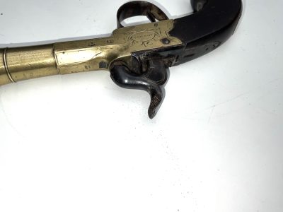 PERCUSSION BLUNDERBUSS BRASS BARRELLED OVERCOAT PISTOL. - Image 5
