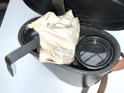 CANADIAN TANK COMMANDERS BINOCULARS AND CASE 1944 - Image 14