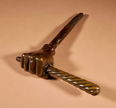 Very Rare Single Bronze Door/lock Handle 17th/18th Century. - Image 2
