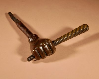 Very Rare Single Bronze Door/lock Handle 17th/18th Century. - Image 3