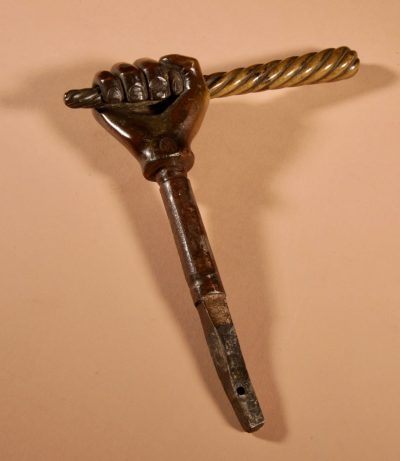 Very Rare Single Bronze Door/lock Handle 17th/18th Century. - Image 9