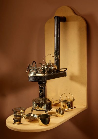 Unusual Model Of a Flat Tub Stove Continental Circa 1880/1900 - Image 2