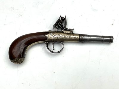 An 18th Century Flintlock Queen Anne-type Greatcoat Pistol by I Parr, London. - Image 5