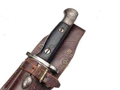BRITISH 1WW SOLDIERS BAYONET & SCABBARD & FROG - Image 3