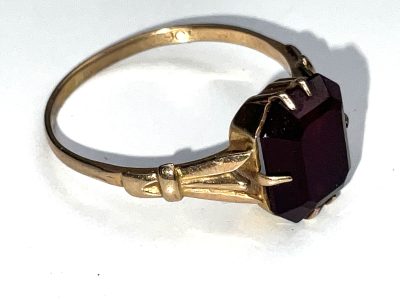 AMETHYST SOLITAIRE 9CT RING - Image 4