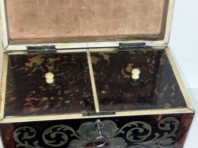 TORTOISE SHELL & BUELLE TEA CADDY - Image 9