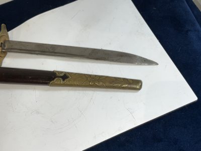 JAPANESE NAVAL OFFICERS DIRK & SCABBARD 2WW - Image 16