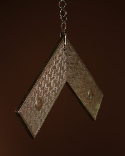 Chinese/Japanese Fine Cast Bronze Type Of Lithophone Musical Qing Triangle.  - Image 8