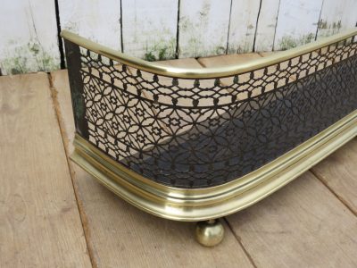 Victorian Brass Fireside Fender - Image 2
