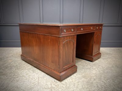 Large Victorian Mahogany Partners Desk - Image 12