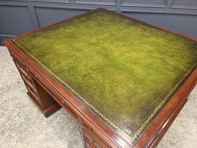 Large Victorian Mahogany Partners Desk - Image 7