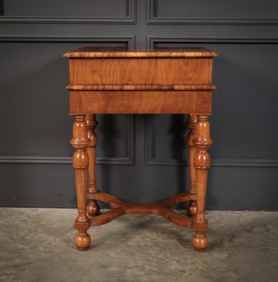 Oyster Walnut Box On Stand - Image 10