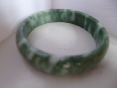 JADE BANGLE   6 CM INSIDE  [FREE POST] - Image 2