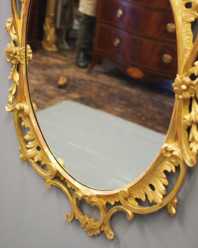 Carved Giltwood Mirror in the Style of Robert Adam - Image 7