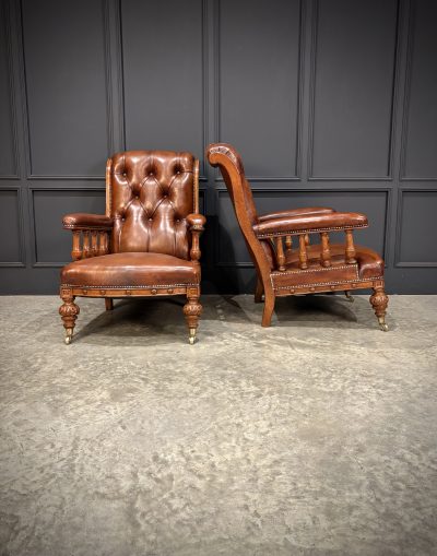 Pair of Oak & Buttoned Leather Library Armchairs - Image 3