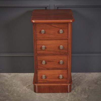 Pair of Victorian Mahogany Bedside Chests - Image 5