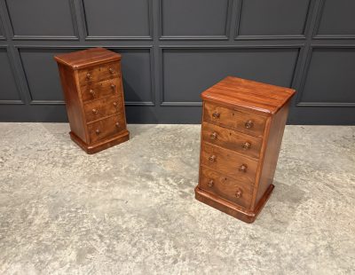 Pair of Victorian Mahogany Bedside Chests - Image 2