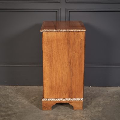 Pair of Walnut Bedside Chests - Image 15