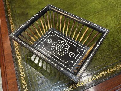 19th Century Ceylonese Porcupine Quill Basket with Bone Inlay - Image 2