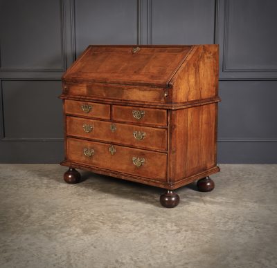 Queen Anne Walnut Bureau - Image 12