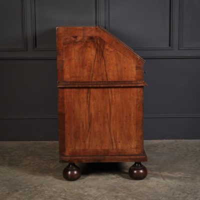 Queen Anne Walnut Bureau - Image 16