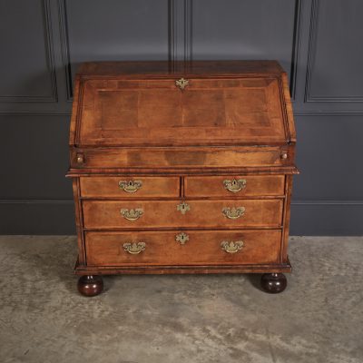 Queen Anne Walnut Bureau - Image 5