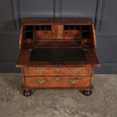 Queen Anne Walnut Bureau - Image 9