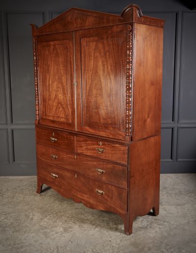 Regency Mahogany Gentlemans Wardrobe - Image 4