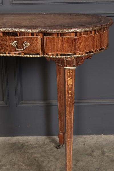 Exceptional Quality Rosewood & Coromandel Kidney Shaped Writing Table - Image 7