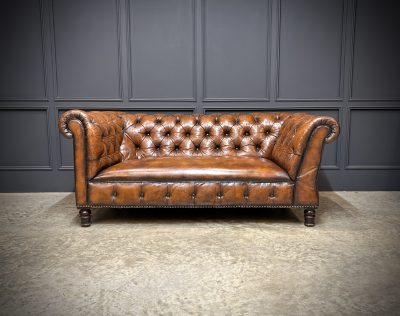 Victorian Buttoned Leather Drop-Arm Chesterfield Sofa - Image 4