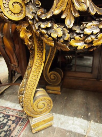 William Kent Style Giltwood Side Table - Image 4