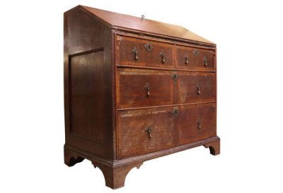 A Fine 18th Century Crossbanded Oak Bureau with Stepped Interior & Secret Drawers - Image 2