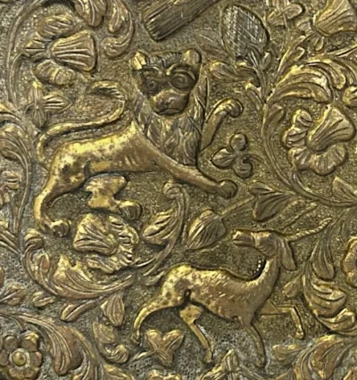Antique Persian Gilded Copper Tray with Repousse Animal Decoration - Image 7