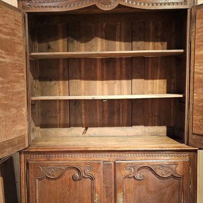 Decorative Oak Buffet Deux Corps - Image 6
