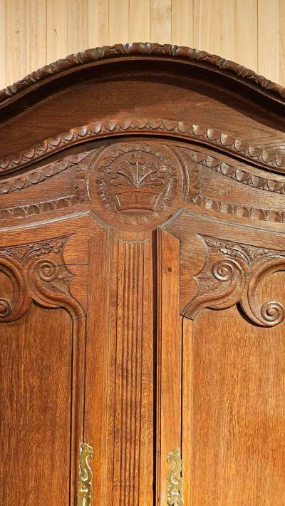 Decorative Oak Buffet Deux Corps - Image 11