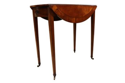 Fine 19th Century Satinwood Oval Pembroke Table with Crossbanded Top - Image 5