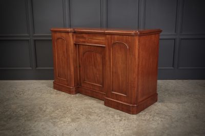 Victorian Mahogany Sideboard by Edwards & Roberts - Image 6