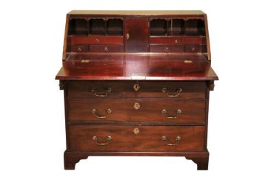 George III Mahogany Bureau - Image 3