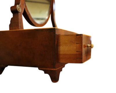 George III Mahogany Dressing Table Mirror - Image 4
