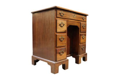 Kneehole Desk - Image 3