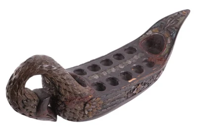 Large Antique South Asian Mancala Game Board - Swan with Polychrome Decoration - Image 3