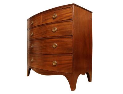 Mahogany Bowfronted Chest of Drawers - Image 4