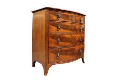 Victorian Mahogany Bowfronted Chest of Drawers - Image 2